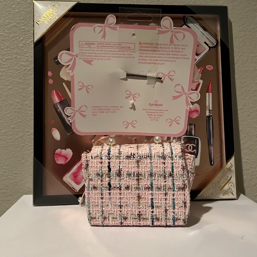 Kids Bag and Bow set - Picture 15 of 16